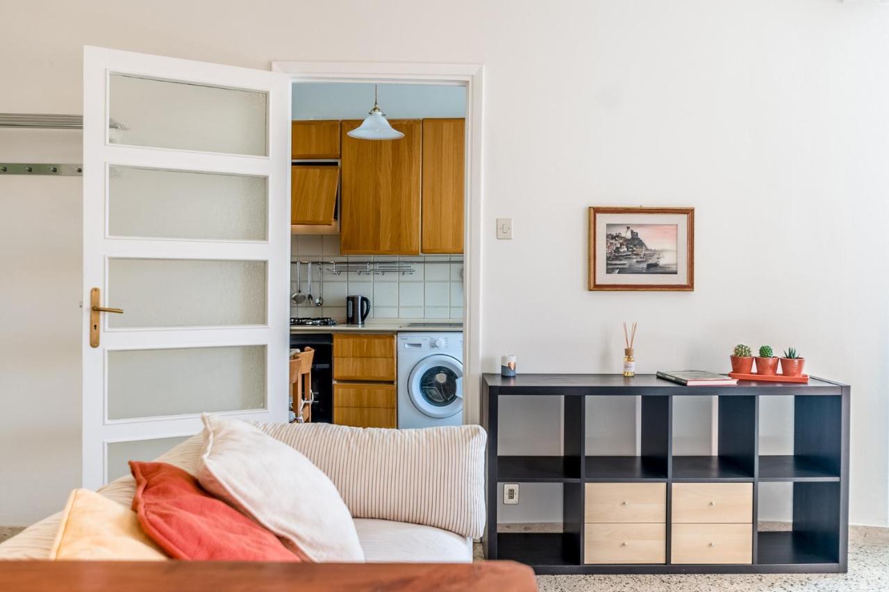 Sunshine House Lerici Apartment Bagian luar foto