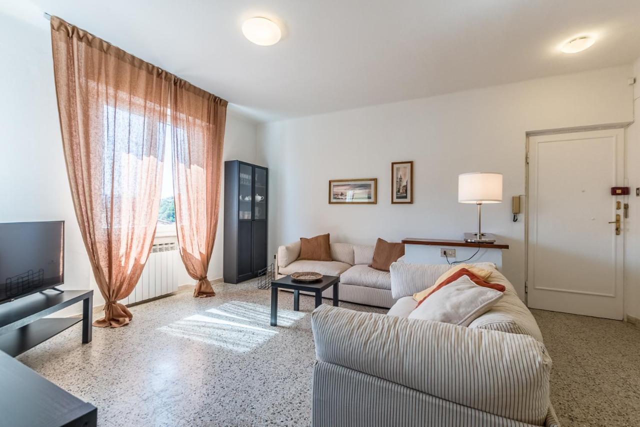 Sunshine House Lerici Apartment Bagian luar foto